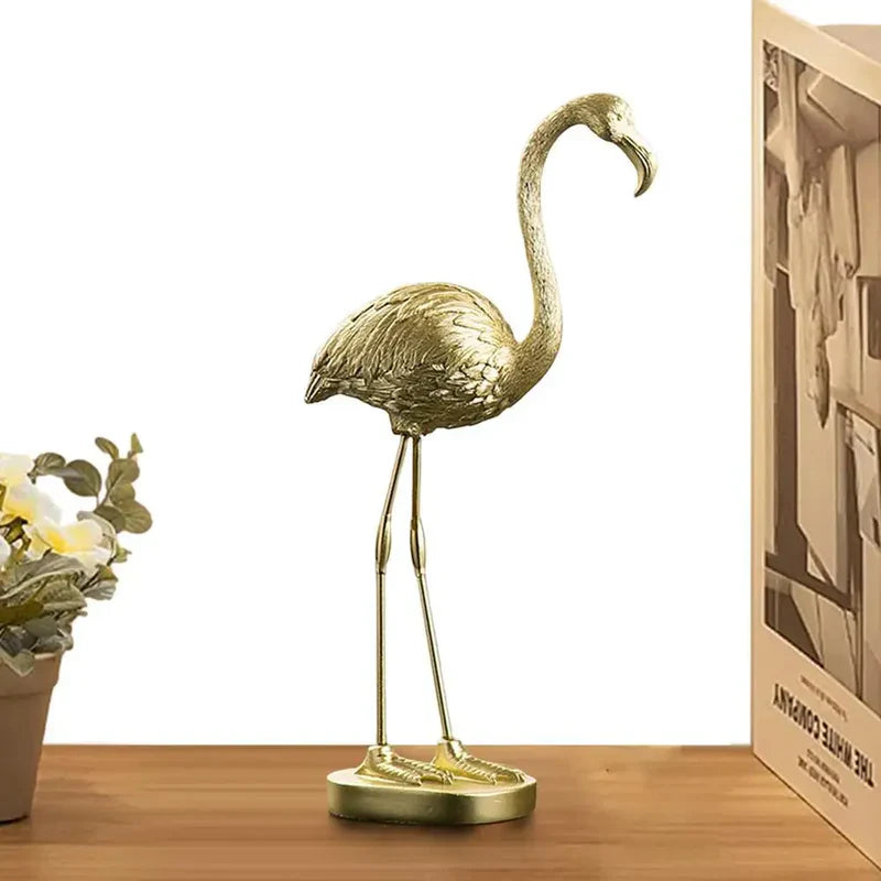 Escultura Decorativa Flamingo Dourado